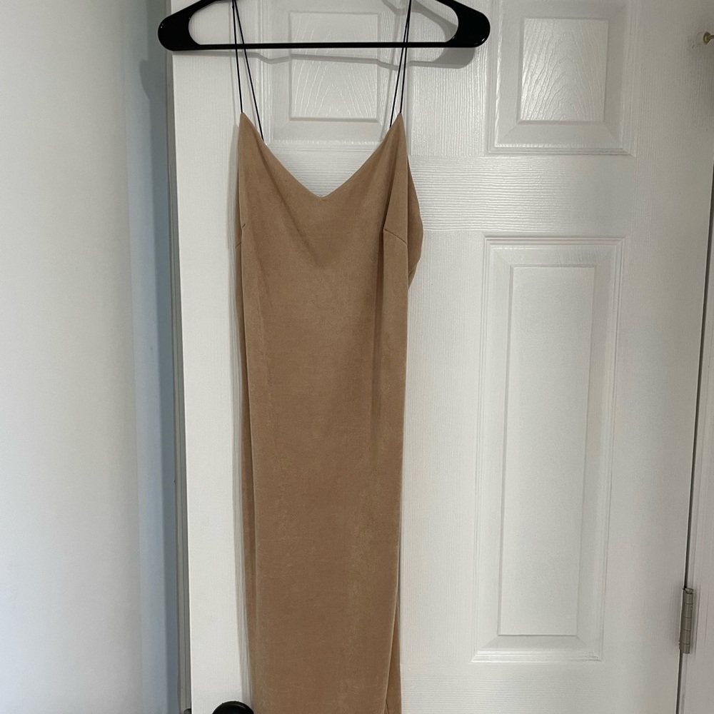 Dress Tan Size Large
